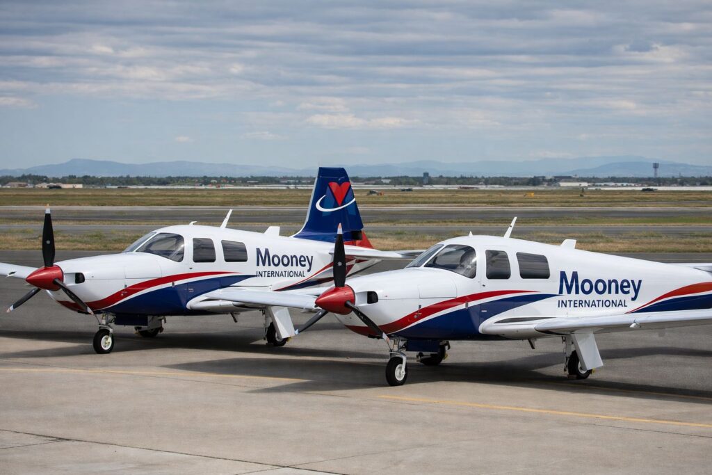 mooney international airline720.jpg